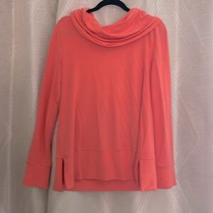 Women’s long sleeve cowl neck shirt